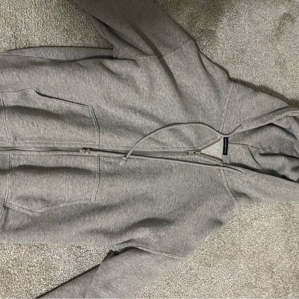 Brandy Melville Grey Zip up